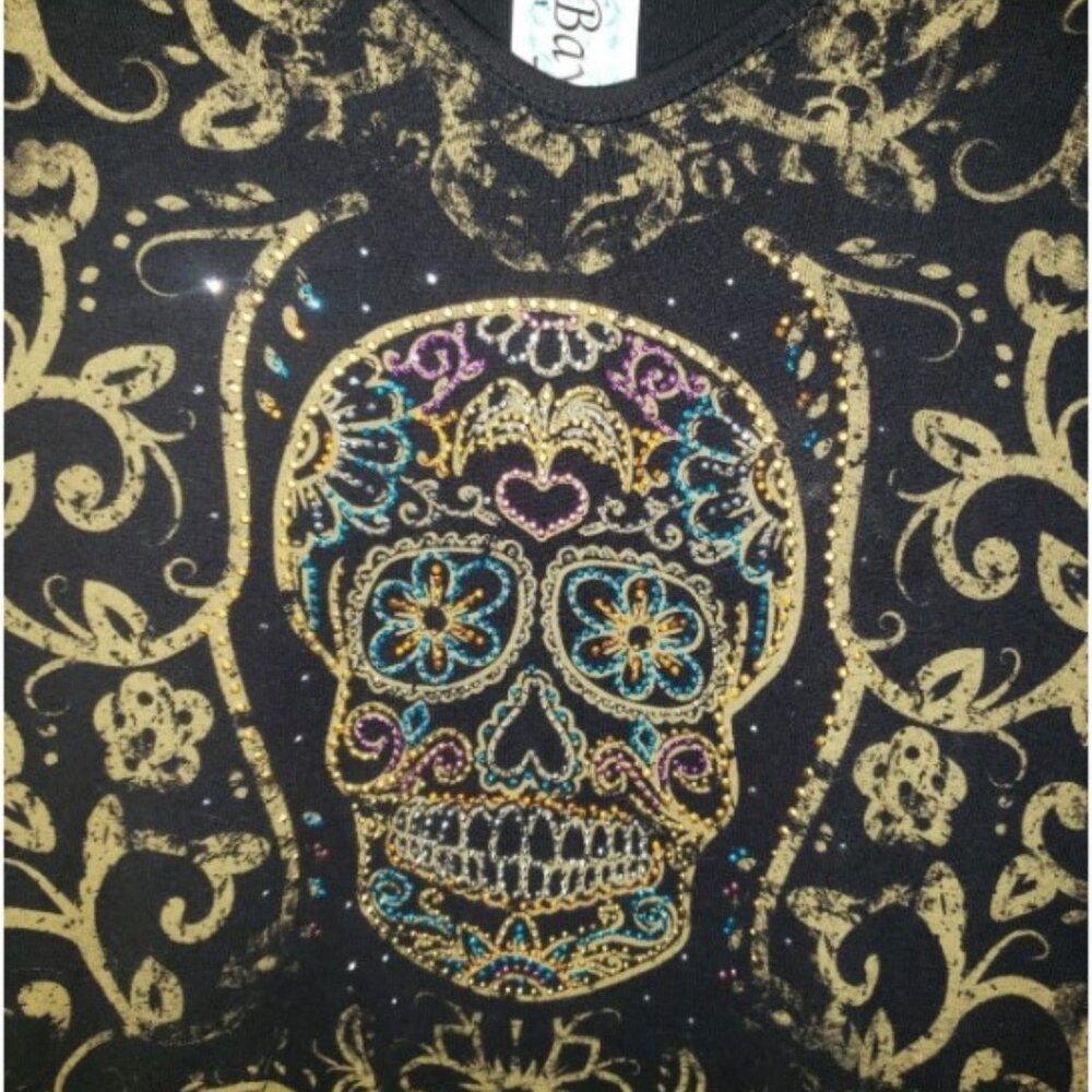 NWT Cactus Bay 3/4 Sleeve Skull Shirt Size S